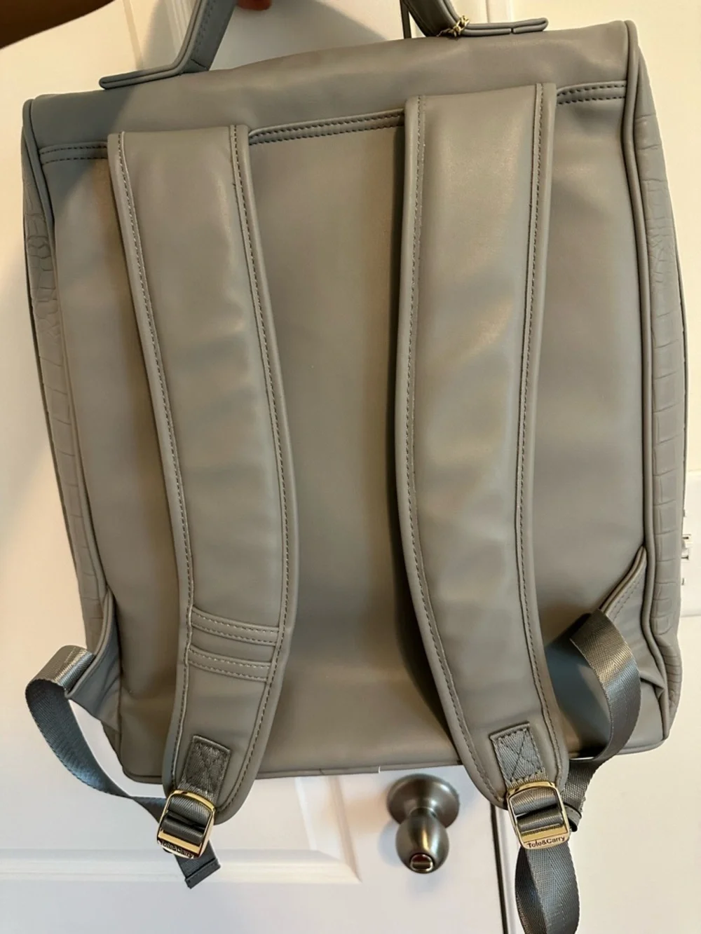 Tote&Carry Backpack - Picture 2 of 2